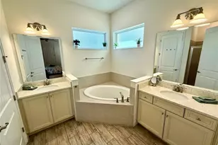 8014 Knee Deep Rd, Kissimmee, FL 34747 - Photo 11