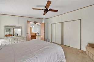 904 Maplewood St, Tavares, FL 32778 - Photo 29