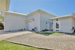 210 N Riverside Dr, Edgewater, FL 32132 - Photo 33