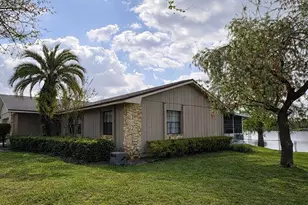 2415 Gem Mary Ct, Orlando, FL 32806 - Photo 3