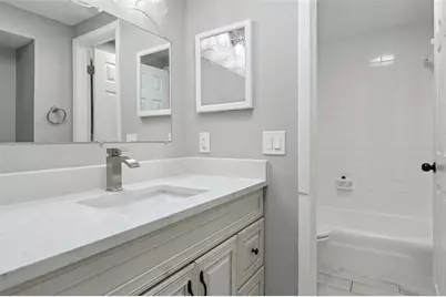 7111 Gateway Court, Tampa, FL 33615 - Photo 19