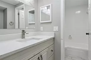 7111 Gateway Ct, Tampa, FL 33615 - Photo 19