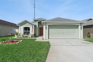 326 Canary Island Cir, Davenport, FL 33837 - Photo 1