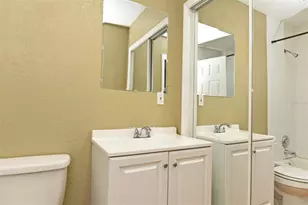 1023 E Amelia St, Orlando, FL 32803 - Photo 17