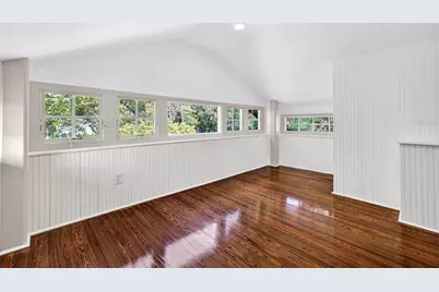 1330 Cherry Street NE, Saint Petersburg, FL 33701 - Photo 53