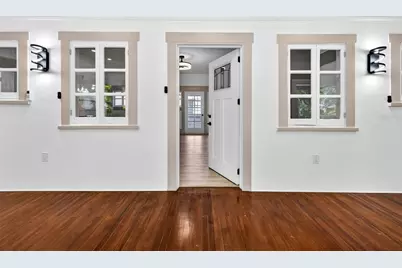 1330 Cherry Street NE, Saint Petersburg, FL 33701 - Photo 7