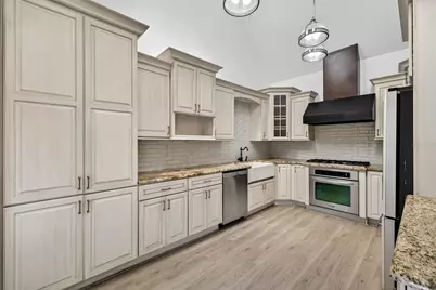 1330 Cherry Street NE, Saint Petersburg, FL 33701 - Photo 23