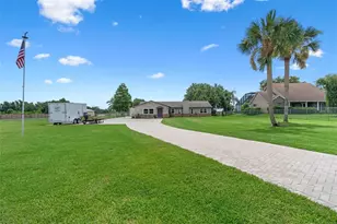 2921 Lake Tohopekaliga Blvd, Kissimmee, FL 34746 - Photo 11