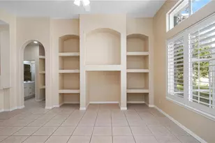 7773 Debeaubien Dr, Orlando, FL 32835 - Photo 9