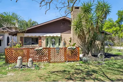 525 7th Street NE, Winter Haven, FL 33881 - Photo 1