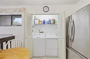 2915 Clubview Dr, Orlando, FL 32822 - Photo 13