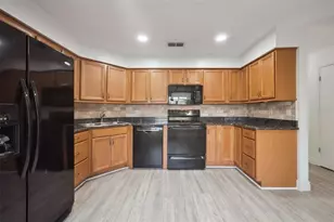 4408 Lipton Ct, Orlando, FL 32817 - Photo 11