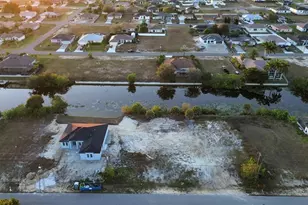 1314 NE 6th Ave, Cape Coral, FL 33909 - Photo 3