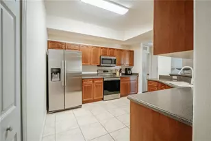 6336 Buford St, Orlando, FL 32835 - Photo 9