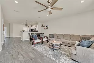 3780 Plainview Dr, Orlando, FL 32824 - Photo 7