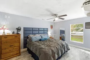 2110 W Okaloosa Ave, Tampa, FL 33604 - Photo 9