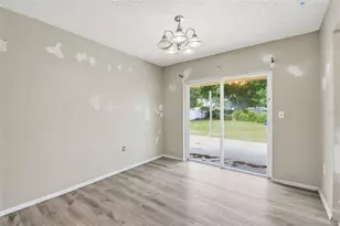 2706 40th St W, Bradenton, FL 34205 - Photo 13