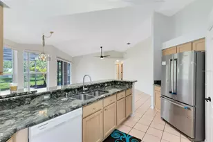 5809 Donnelly Cir, Orlando, FL 32821 - Photo 11