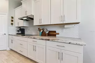 7256 Heather Sound Loop, Wesley Chapel, FL 33545 - Photo 11