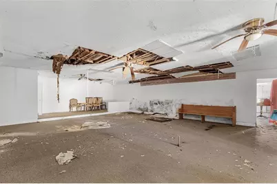 23090 Railroad Avenue, Alva, FL 33920 - Photo 9