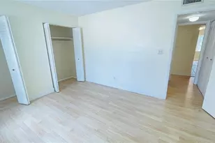 7504 Needle Leaf Pl, Tampa, FL 33617 - Photo 25