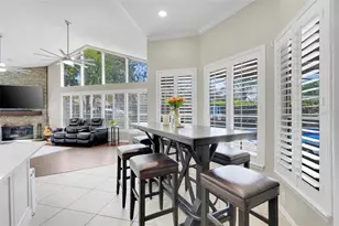7733 Apple Tree Cir, Orlando, FL 32819 - Photo 15