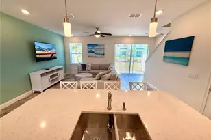 2906 Castaway Ln, Kissimmee, FL 34747 - Photo 7