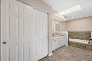 7037 Edgeworth Dr, Orlando, FL 32819 - Photo 33