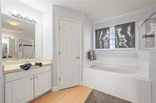 4663 Cumbrian Lakes Dr, Kissimmee, FL 34746 - Photo 37