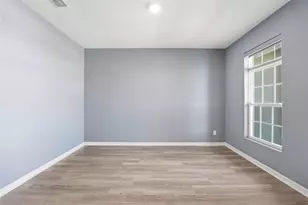 5415 Avebury Ln, Saint Cloud, FL 34771 - Photo 9