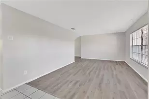 2733 Mint Dr, Orlando, FL 32837 - Photo 3