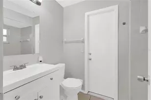 2733 Mint Dr, Orlando, FL 32837 - Photo 13