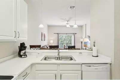 915 New Providence #303, Davenport, FL 33897 - Photo 15