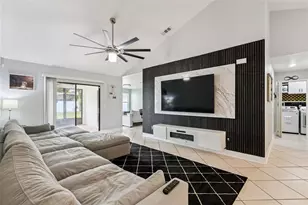 652 Carrigan Ave, Oviedo, FL 32765 - Photo 5