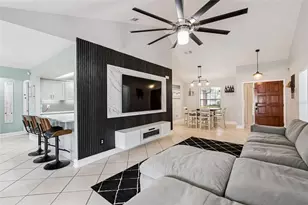 652 Carrigan Ave, Oviedo, FL 32765 - Photo 3