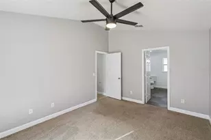 219 E 15th St, Apopka, FL 32703 - Photo 7