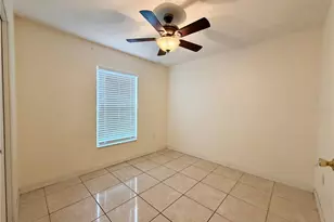 530 Finch Ln, Kissimmee, FL 34759 - Photo 17