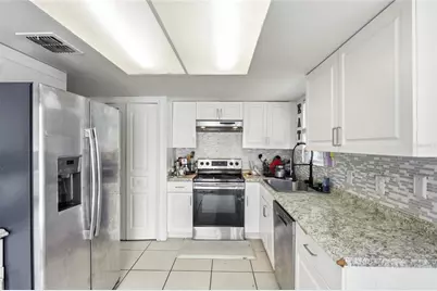 1071 Summer Lakes Drive, Orlando, FL 32835 - Photo 19