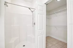 911 N Orange Ave, Orlando, FL 32801 - Photo 23