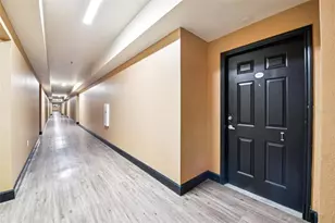 911 N Orange Ave, Orlando, FL 32801 - Photo 3