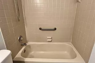 4918 Silver Oaks Village, Orlando, FL 32808 - Photo 23