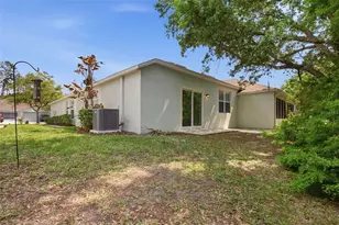 5751 Autumn Shire Dr, Zephyrhills, FL 33541 - Photo 27