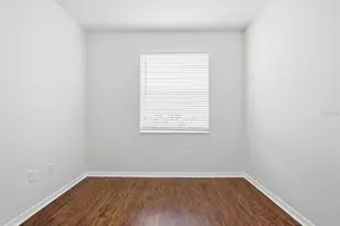 5751 Autumn Shire Dr, Zephyrhills, FL 33541 - Photo 19