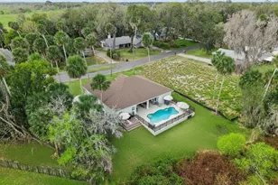 16805 Beauclaire Ct, Tavares, FL 32778 - Photo 65