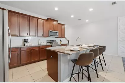 1570 Carey Palm Circle, Kissimmee, FL 34747 - Photo 9