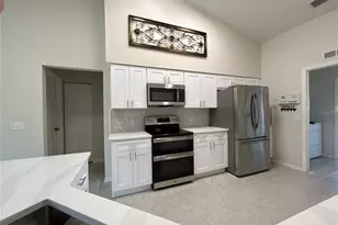 17180 SE 115th Terrace Rd, Summerfield, FL 34491 - Photo 7