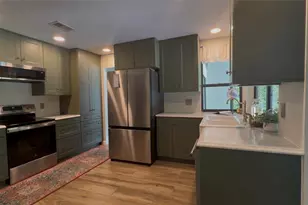 9115 Bay Side Ct, Orlando, FL 32819 - Photo 15