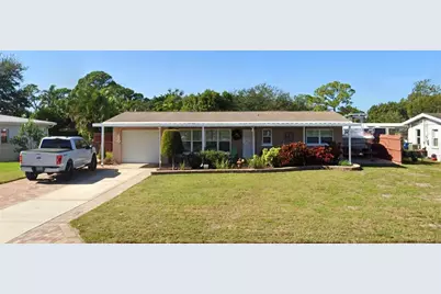 130 59th Street W, Bradenton, FL 34209 - Photo 1