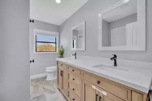 1081 Lake Weldona Dr, Orlando, FL 32806 - Photo 21