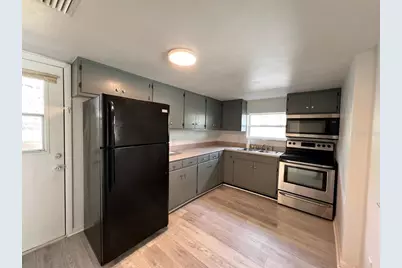 107 Oakland Drive, Deland, FL 32720 - Photo 9